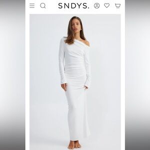 SNDYS White Maxi Dress size XS brand new with tags